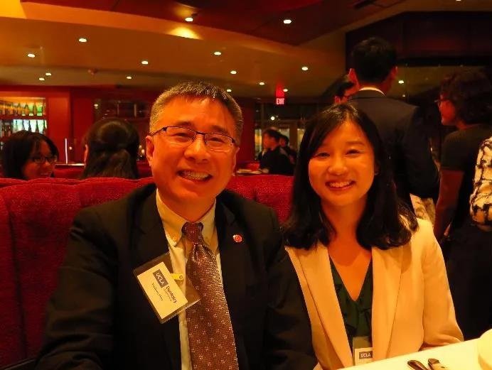 江文璐医生和周彦恒教授在2018年美国正畸医师学会年会上